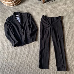 Calvin Klein woman’s suit